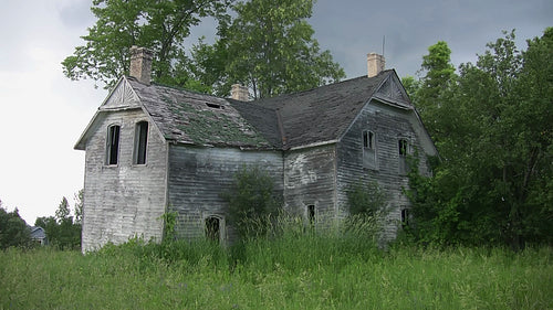 Haunted house. Abandoned farmhouse in rural Ontario. HD.